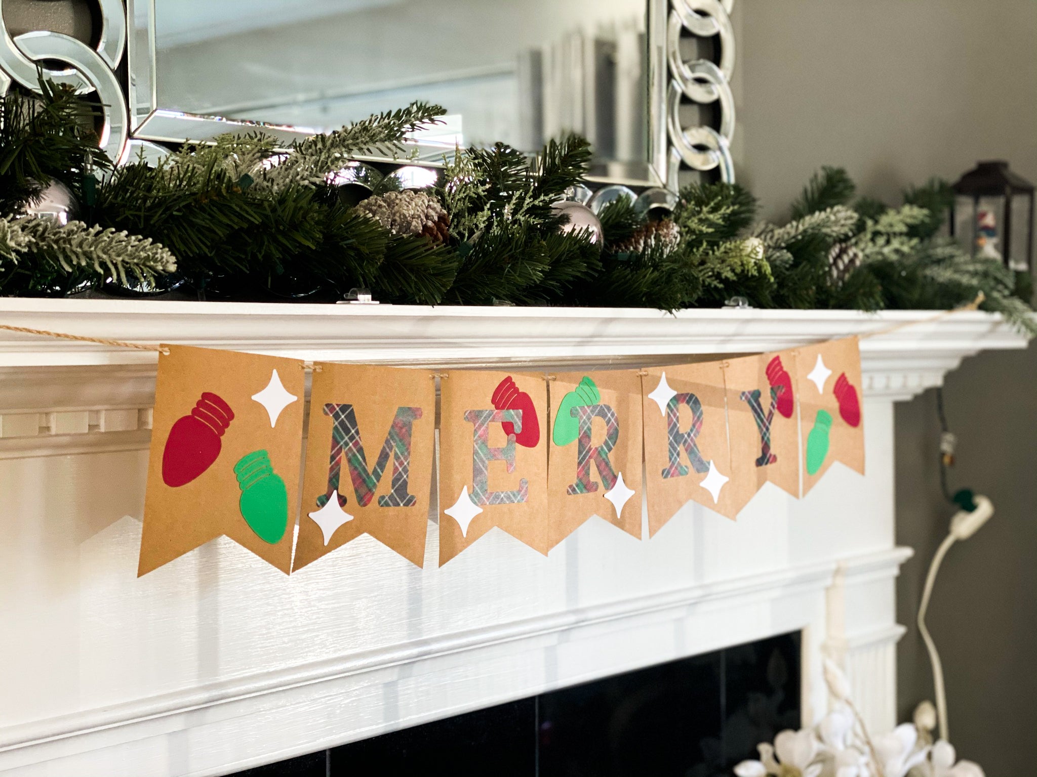 https://partyyourworld.com/cdn/shop/products/christmas_banners_party_your_world-18_2048x.jpg?v=1637617279